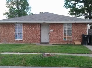415 Pierre St, Chalmette, LA 70043