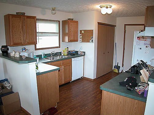 7244 Sweet Meadow Kitchen