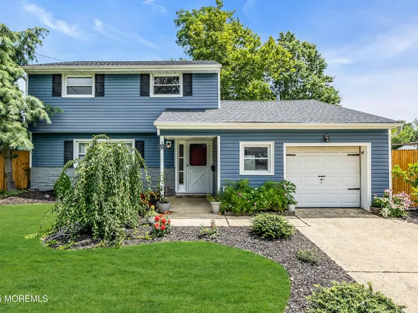 3 Buttonwood Place, Hazlet, NJ 07730