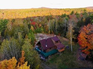 7 Texas Trl, Schroon Lake, NY 12870