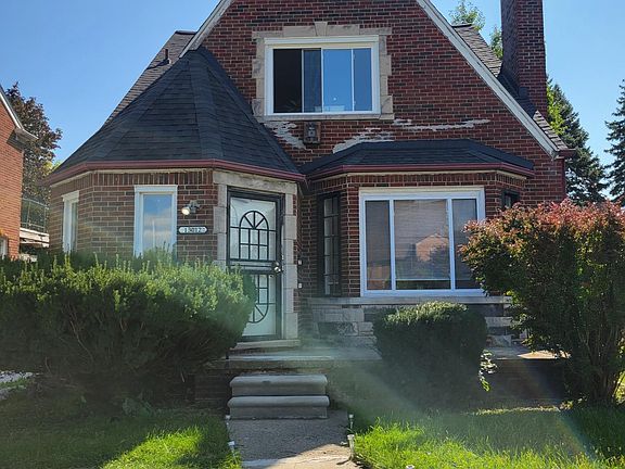 2nd image of 13012 Chandler Park Dr