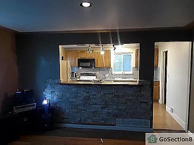 3rd image of 1641 Beeler St