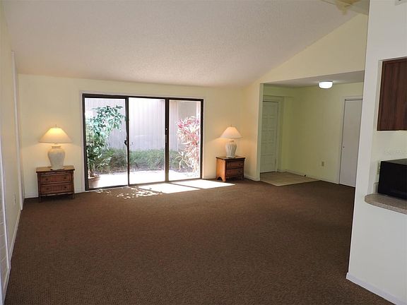 5th image of 4173 Oak Loop #70