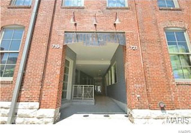 1st image of 721 N 17th St APT 508