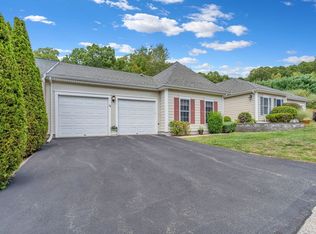 24 Summerfield Dr #24, South Grafton, MA 01560