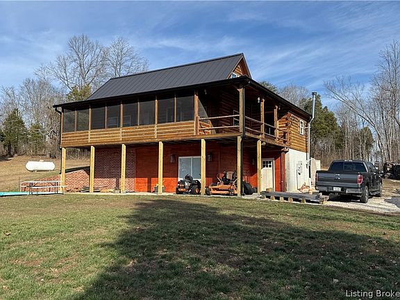 4th image of 387 W Zoo Road