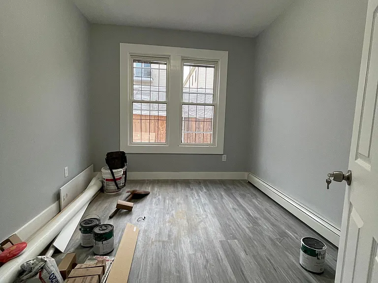 168 Fulton Ave #1 — Photo 4
