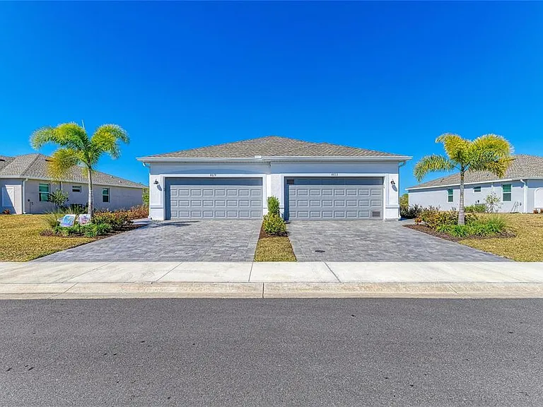 8613 Seasalt Loop — Photo 13