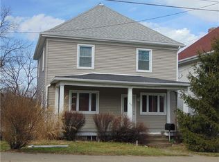 818 Morrell Ave, Connellsville, PA 15425