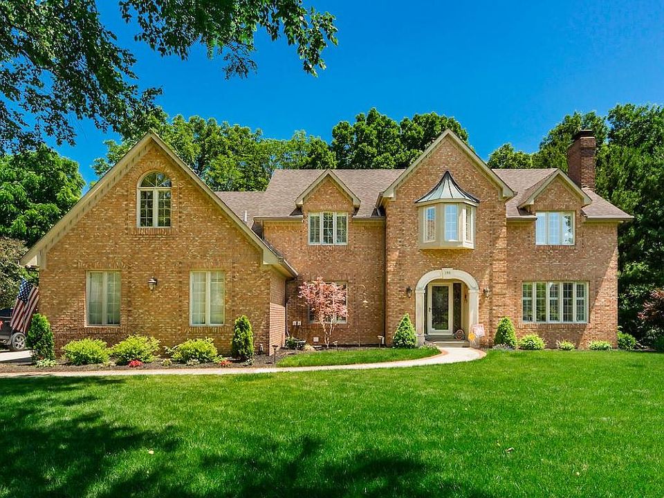 1st image of 398 Meadcrest Ct