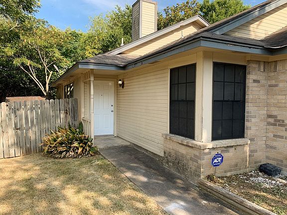 2nd image of 11803 Lochridge Dr