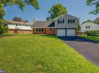 214 Hemlock Ln, Springfield, PA 19064