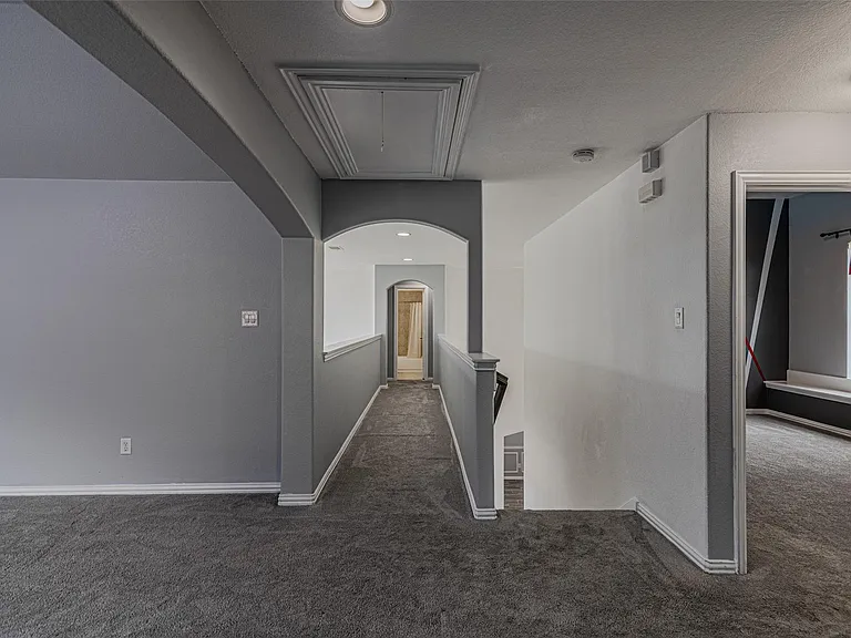 6219 Saint Rosalia Dr — Photo 33