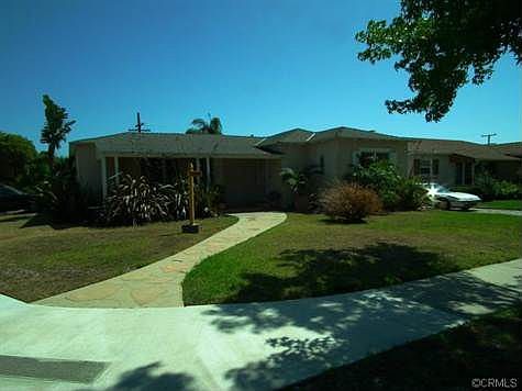 1st image of 200 W Ellis Ave