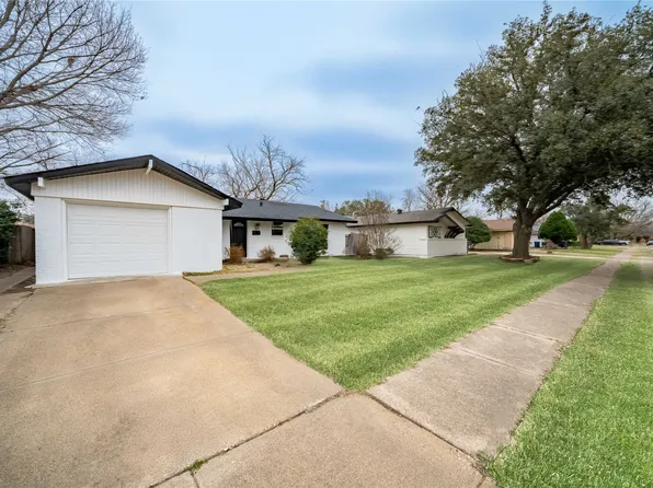 1010 McCallum Dr, Garland, TX 75042