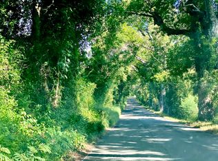 1402 Saman St, Kingshill, VI 00850