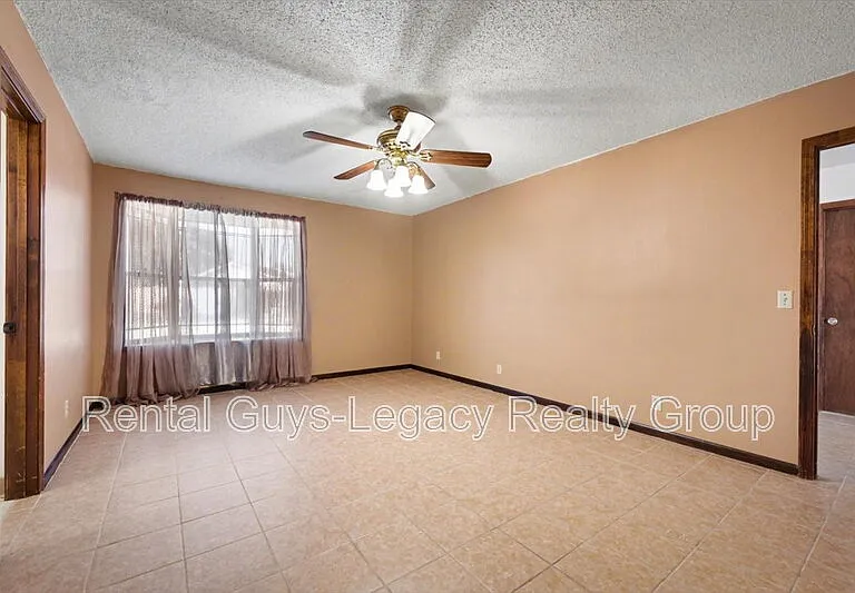 6019 Blank Dr — Photo 20