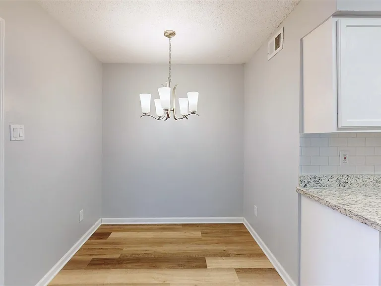 14147 Misty Meadow Ln — Photo 12