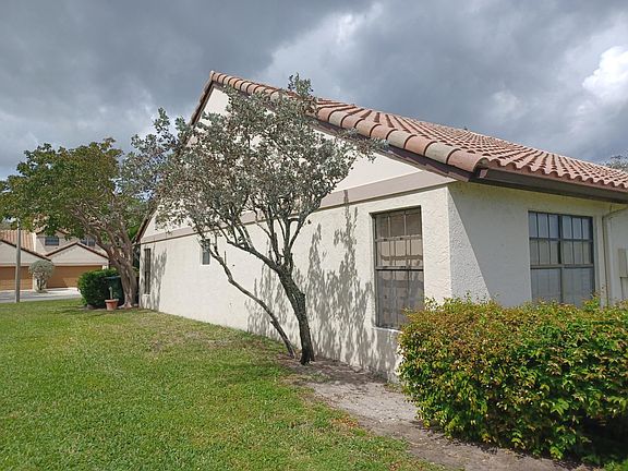 5th image of 338 Eastwood Terrace