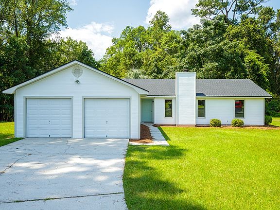 3rd image of 4146 Pebble Creek Dr