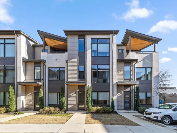 725 Burnside Pl #33, Chattanooga, TN 37408