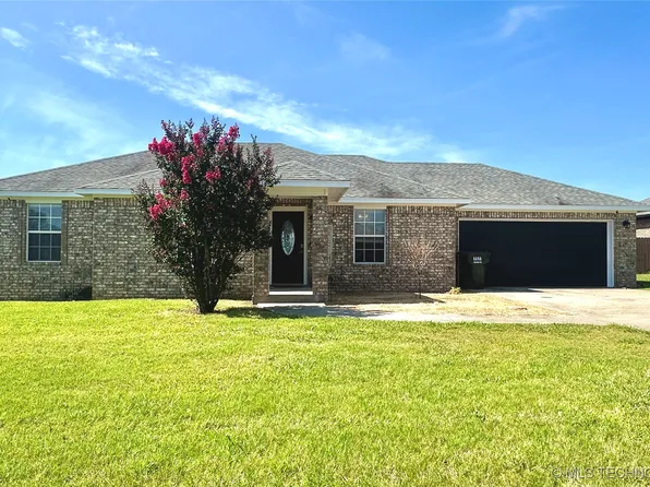 185 Laurel St, Lone Grove, OK 73443