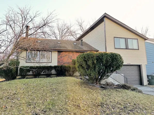3303 Charlemagne Ave, Hazel Crest, IL 60429