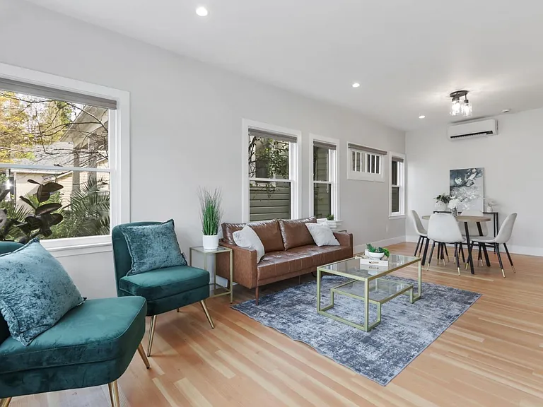 1720 U St #4 — Photo 3