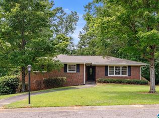112 Dew Dr, Trussville, AL 35173