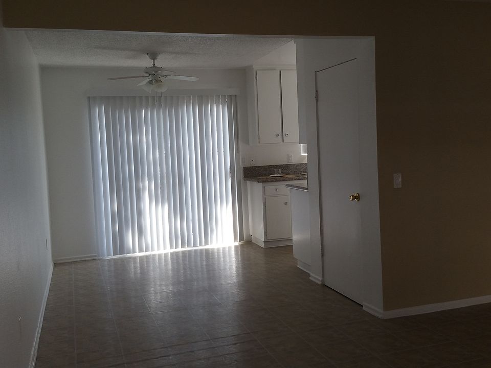 1st image of 1116 E 6th St APT C