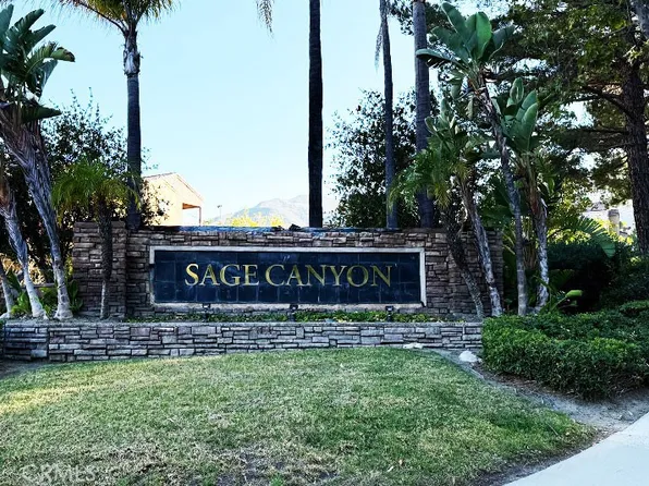 2500 San Gabriel Way Unit 306, Corona, CA 92882