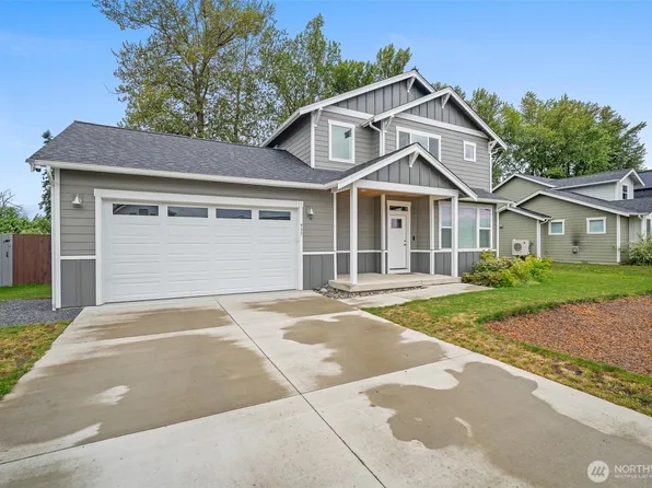 937 Crimson Court, Nooksack, WA 98276