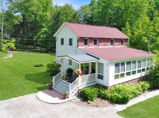 6 Birch Rd, Columbia, NJ 07832