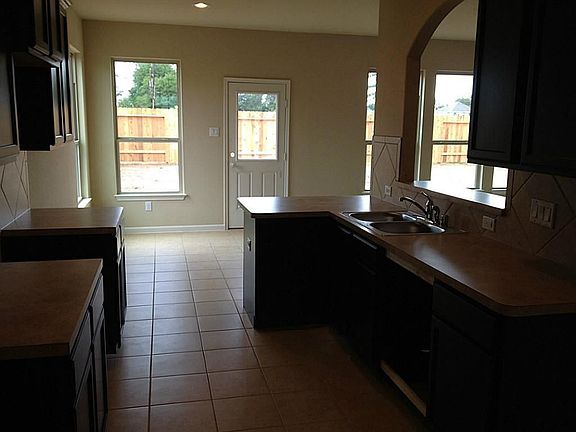 4th image of 8742 Sunrise Canter Dr