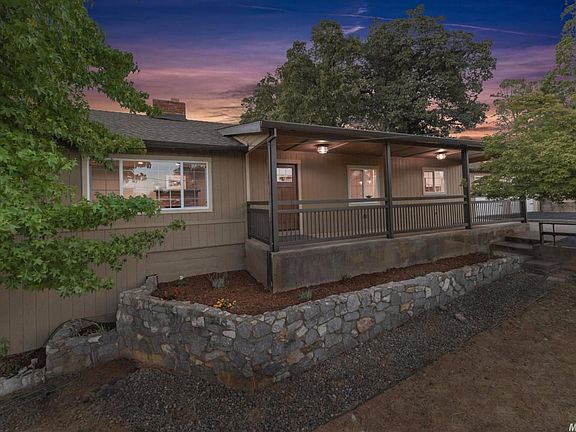 2nd image of 3776 Kismet Ln