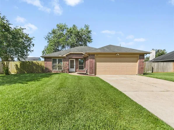 3445 Van Ness Drive, Alvin, TX 77511