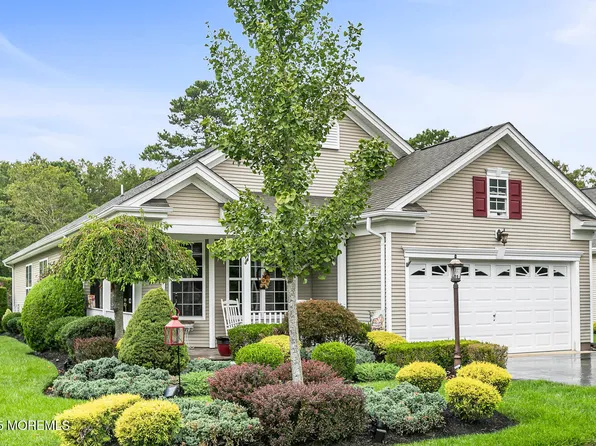 99 Gables Way, Jackson, NJ 08527