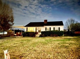 107 Hardy St, Jonesville, NC 28642