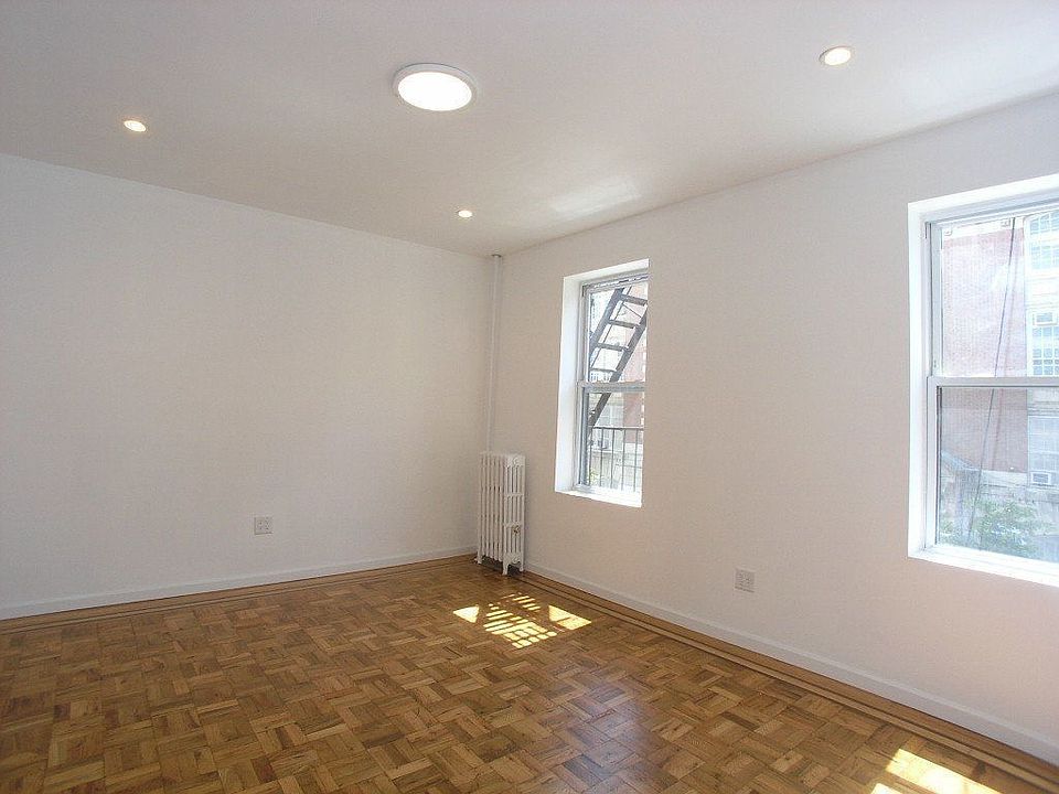 1st image of 473 5th St #7