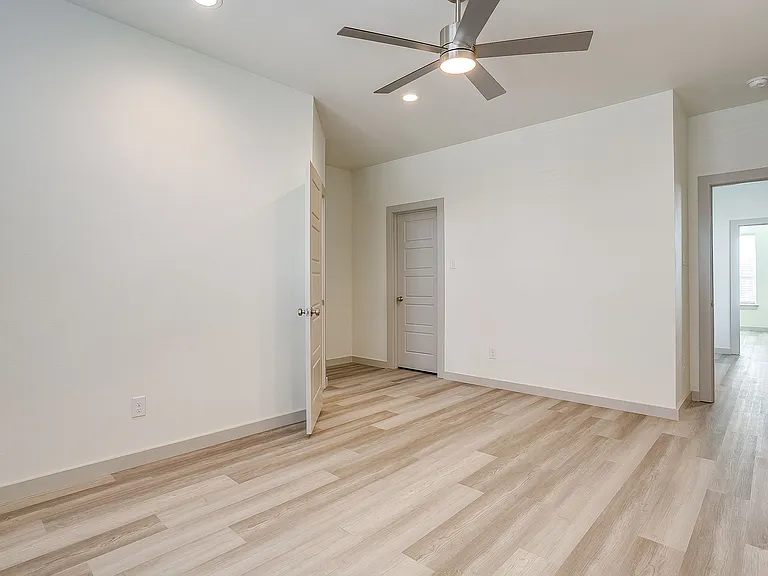 3141 McCart Ave — Photo 31