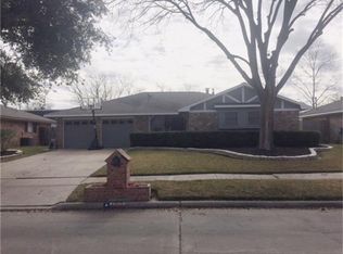2909 Shady Creek Dr, Pearland, TX 77581