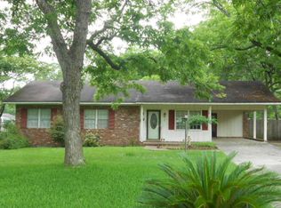 137 Duane Dr, Fitzgerald, GA 31750