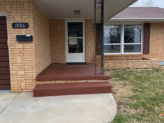 2nd image of 1006 E 20th Ave