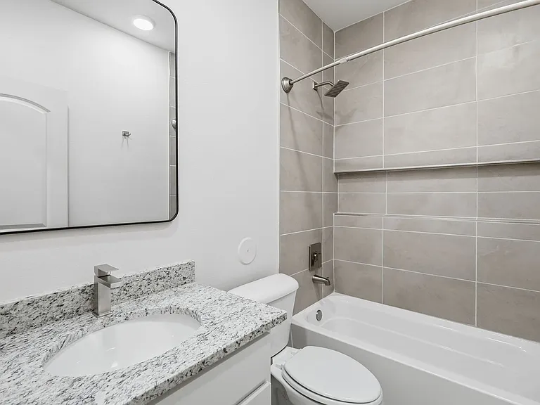 1237 Irish Summer Pl — Photo 37