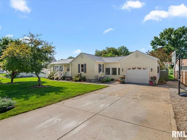 905 W North St, Auburn, IL 62615