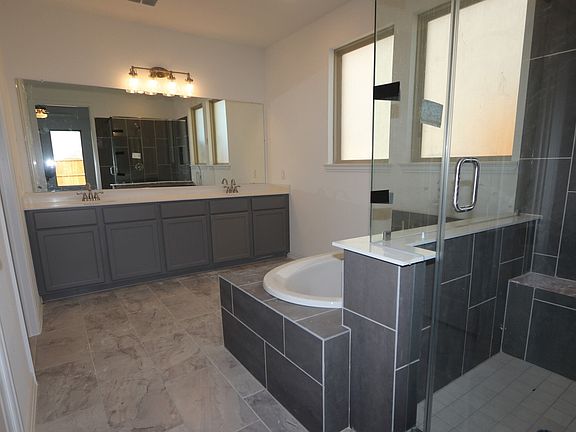 Owner s Bathroom