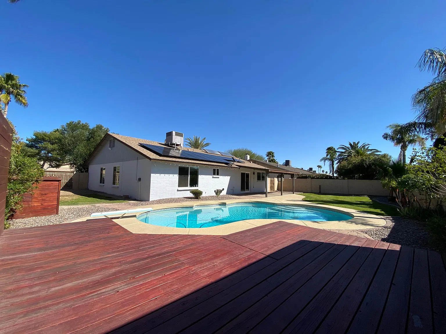 10519 E Sahuaro Dr — Photo 1