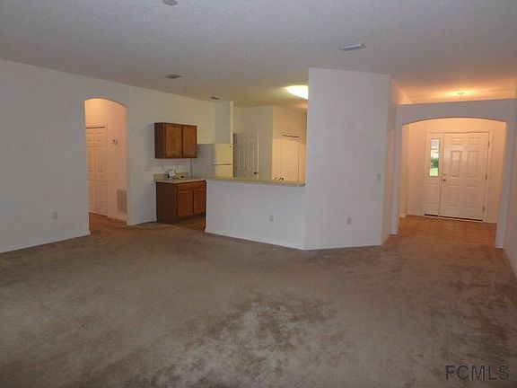 5th image of 18 Butternut Dr