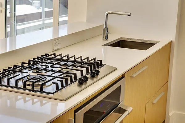 Rented by MNS | media 23