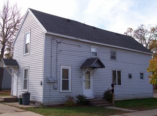 835 1/2 Chippewa St, Eau Claire, WI 54703